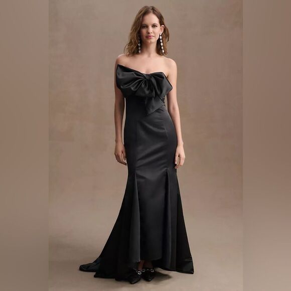 Mac Duggal Strapless Bow Mermaid gown NWT 10